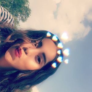 Meet your Posher, Sariah